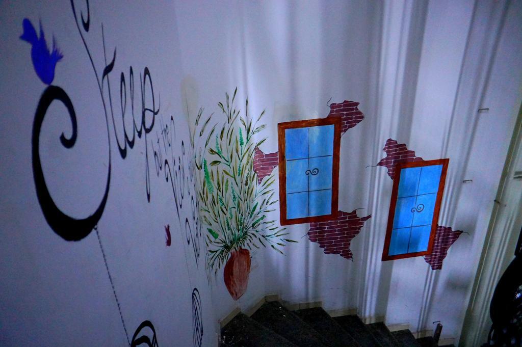 Little Bucharest Old Town Hostel Номер фото